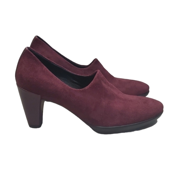 NEW Ecco Womens Suede Danish Design Heels shoes sz 37 US 6-6.5 - Picture 1 of 12